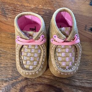 Twister western newborn shoes